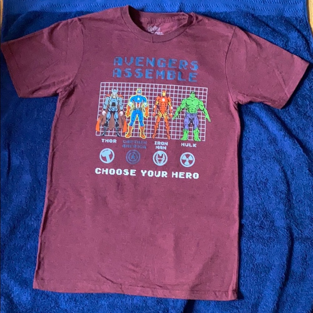 Marvels “Avengers Assemble” t-shirt size XL